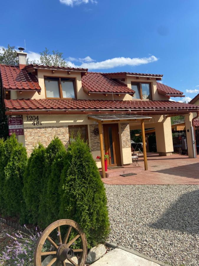 Liptov Odessa Villa Lipótszentmiklós Kültér fotó