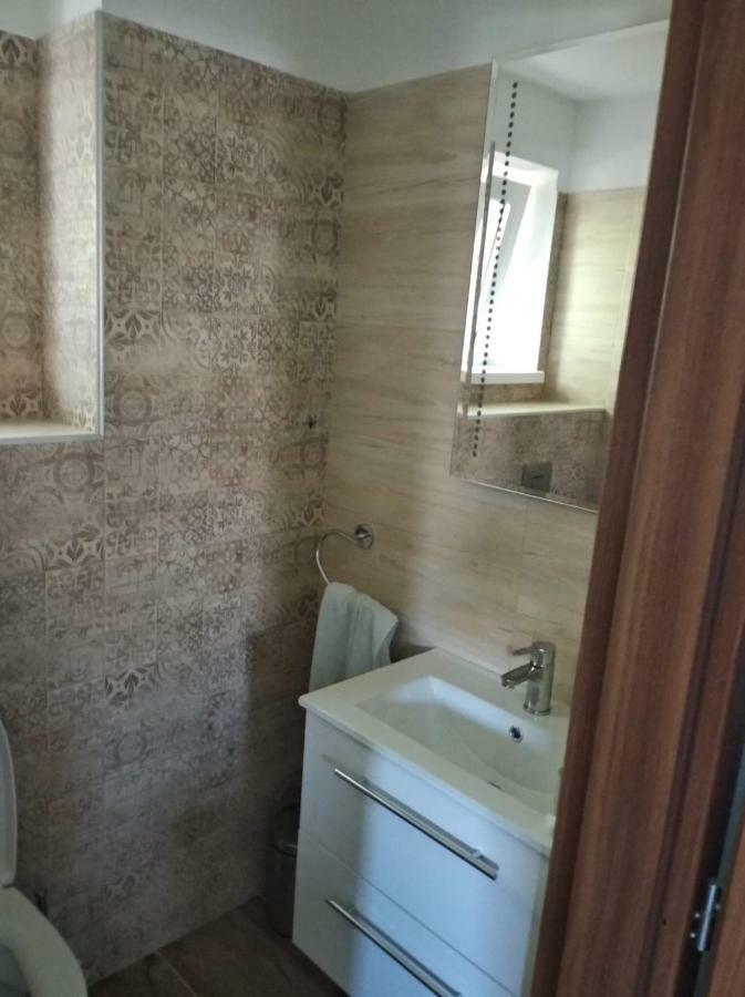 Liptov Odessa Villa Lipótszentmiklós Kültér fotó